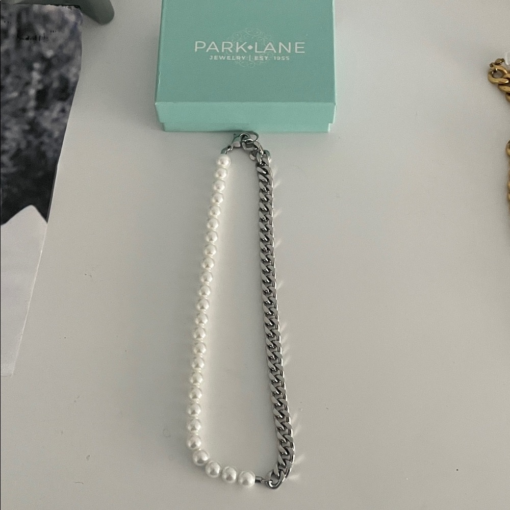 Park Lane Pearl and Silver Chain Necklace